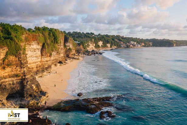 گشت و گذار در جیمباران بالی