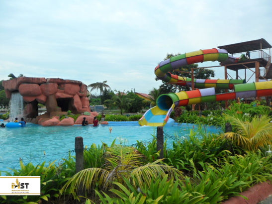 تجربهای جدید در پارکهای آبی مالزی تجربهای جدید در پارکهای آبی مالزی