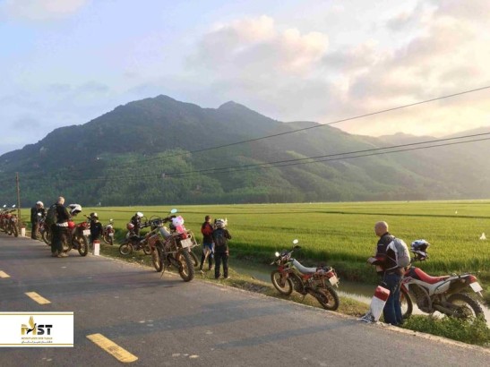 کرایه و گردش با موتورسیکلت در ویتنام کرایه و گردش با موتورسیکلت در ویتنام