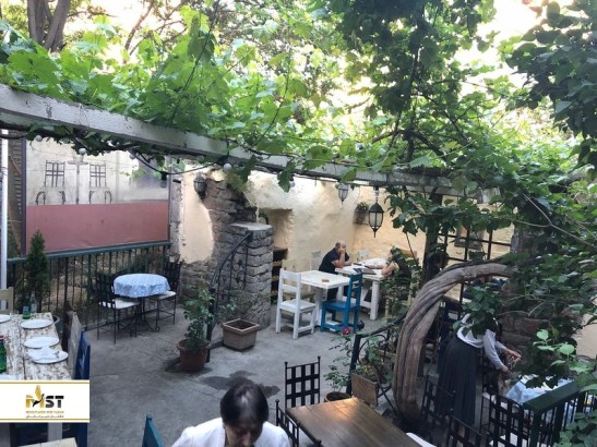 لذیذترین غذاهای ارمنی در رستوران دولماما ایروان لذیذترین غذاهای ارمنی در رستوران دولماما ایروان