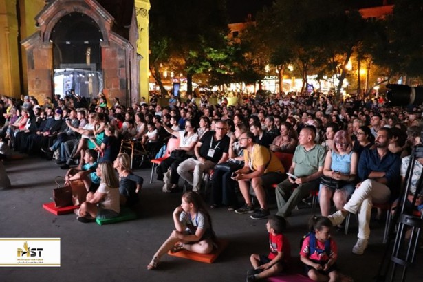 آشنایی با جشن‌های محلی و ملی ارمنستان