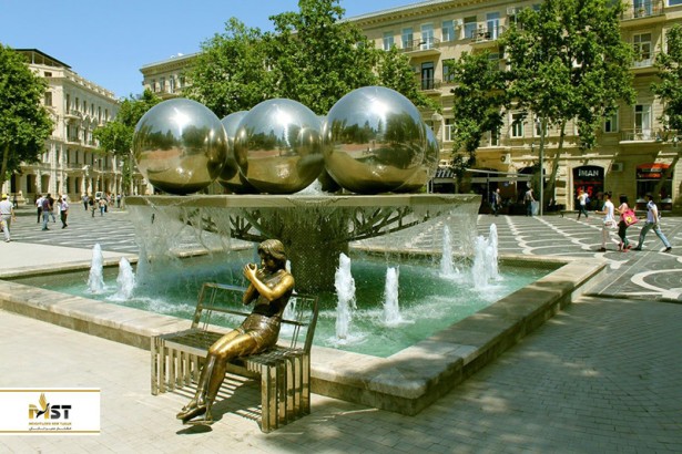 بازدید از میدان فواره باکو