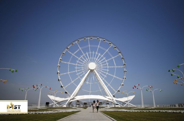 هر آنچه که باید پیش از بازدید از چرخ و فلک باکو بدانید