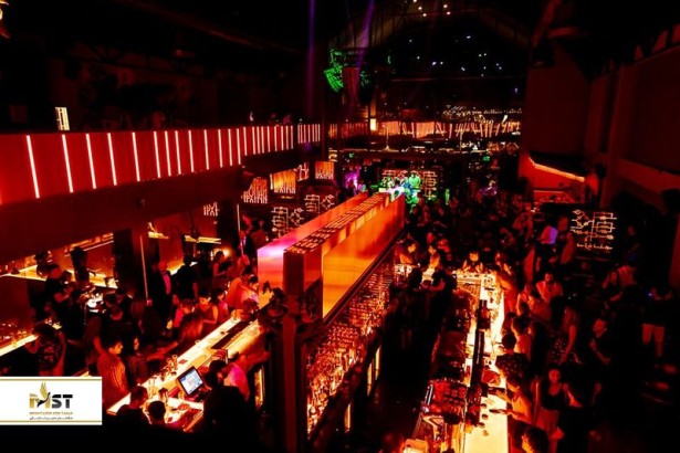 تفریحات شبانه در بهترین کلاب‌های باکو