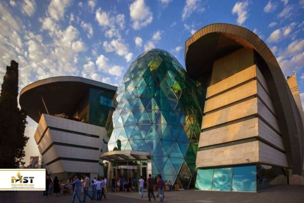 مرکزخرید پارک بلوار باکو، یکی از مجللترین مرکزخریدهای آذربایجان مرکزخرید پارک بلوار باکو، یکی از مجللترین مرکزخریدهای آذربایجان