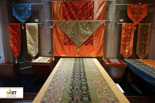 از جاده ابریشم تا کارخانه ابریشم در چین از جاده ابریشم تا کارخانه ابریشم در چین