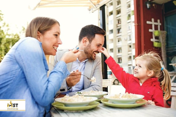 شکم گردی در ۷ کافه‌ی خانوادگی دبی