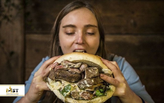 ۶ چالش‌ هیجان‌انگیز غذاخوردن در رستوران‌های دبی برای عاشقان رقابت