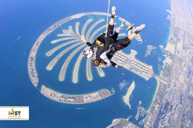 همه چیز در مورد تجربه‌ی سقوط آزاد در دبی 