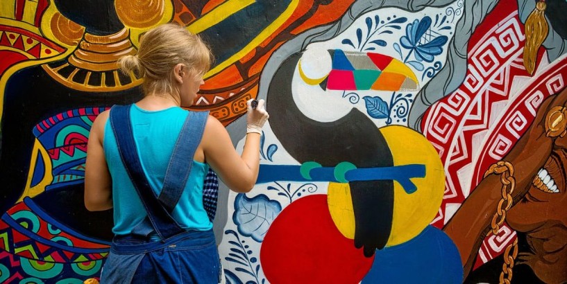 گشت و گذار در منطقه الکرامه دبی گشت و گذار در منطقه الکرامه دبی