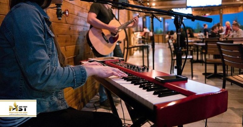 ۷ نقطه‌ی شگفت‌انگیز باتومی برای شنیدن موسیقی زنده با غذا!