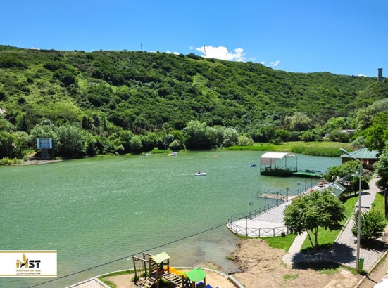 بازدید از دریاچه لاکپشت در تفلیس