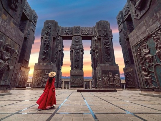 تفریحات رایگان در تفلیس