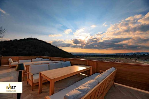 مرکز اقامتی دریاچه لوپوتا در کاختی گرجستان مرکز اقامتی دریاچه لوپوتا در کاختی گرجستان