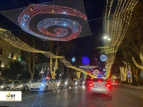 پیاده‌روی در خیابان روستاولی، تفلیس