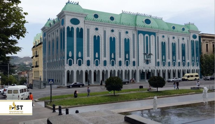 بازدید از موزهی هنرهای زیبای گرجستان در تفلیس بازدید از موزهی هنرهای زیبای گرجستان در تفلیس