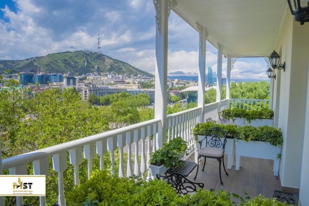 معرفی بهترین هتل‌های ۴ ستاره تفلیس