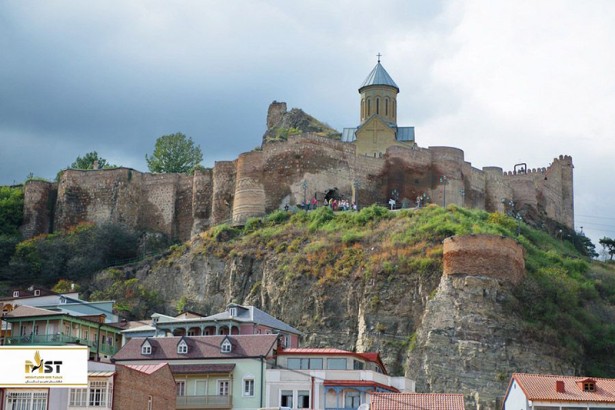 بازدید از قلعههای تاریخی گرجستان بازدید از قلعههای تاریخی گرجستان
