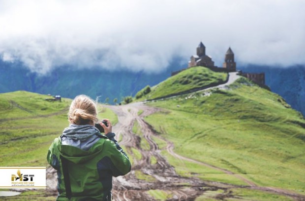 سفرنامهی گرجستان ؛ ماجراجویی زنانه در ۱۵ شهر سفرنامهی گرجستان ؛ ماجراجویی زنانه در ۱۵ شهر