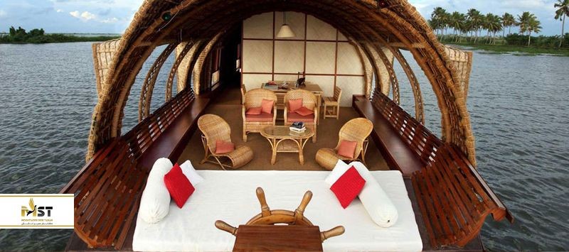 خانه‌های قایقی ماه عسل در منطقه آلپی هند