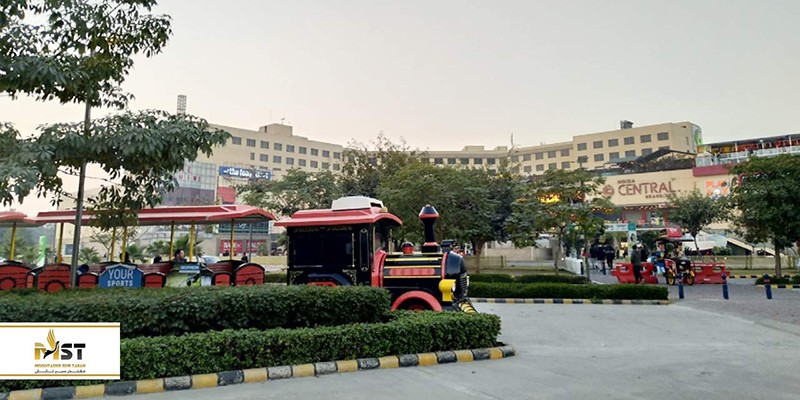 شهر سرگرمی نودیا، در نزدیکی دهلی