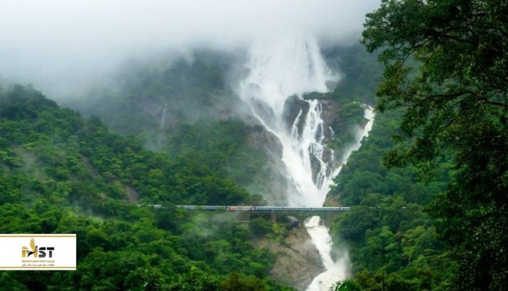 تور تابستانی هند، زمان طلایی برای بازدید از آبشار دودهساگار گوا تور تابستانی هند، زمان طلایی برای بازدید از آبشار دودهساگار گوا