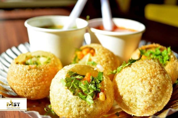 شکم‌گردی در خیابان‌های بمبئی؛ شهر رنگ‌ها و نورها و روشنایی