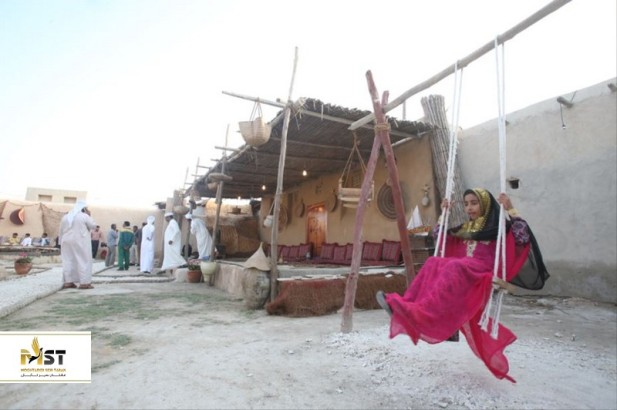 بازدید از خانه بومیان کیش