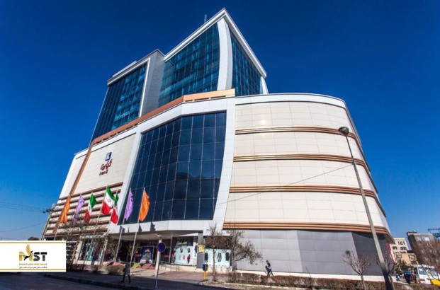 مراکز خرید کیان سنتر ۱ و ۲ در مشهد