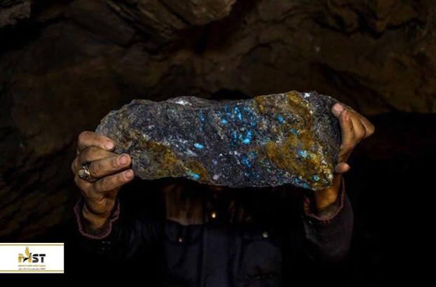 گردش، بازدید و خرید فیروزه از مشهد