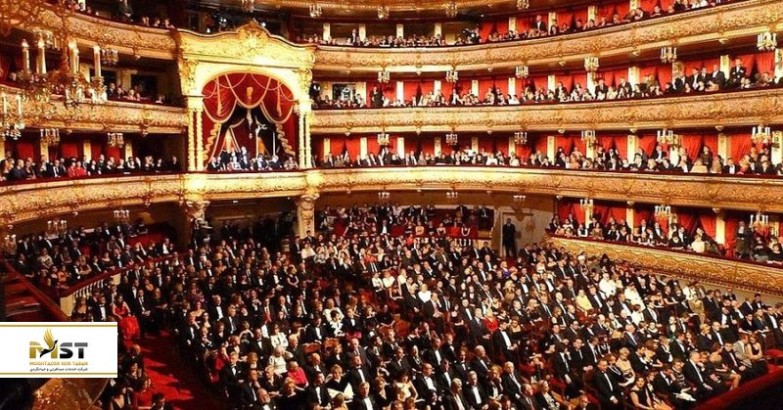 گردشی هنرمندانه در سالنهای درجه یک تئاتر مسکو گردشی هنرمندانه در سالنهای درجه یک تئاتر مسکو
