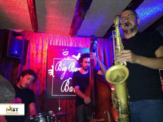 ۷ کافه فوق‌العاده در سنت پترزبورگ برای شنیدن و لذت بردن از موسیقی زنده جاز 