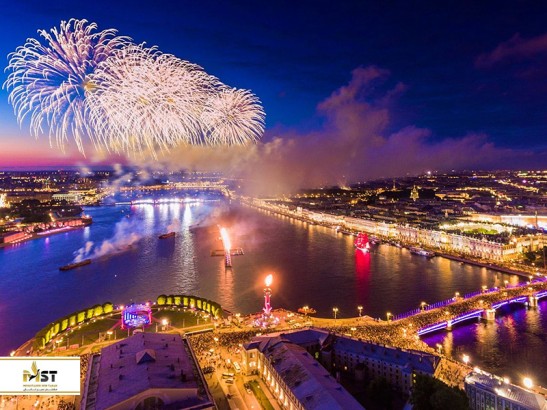 سفر تابستانه به سنت پترزبورگ سفر تابستانه به سنت پترزبورگ