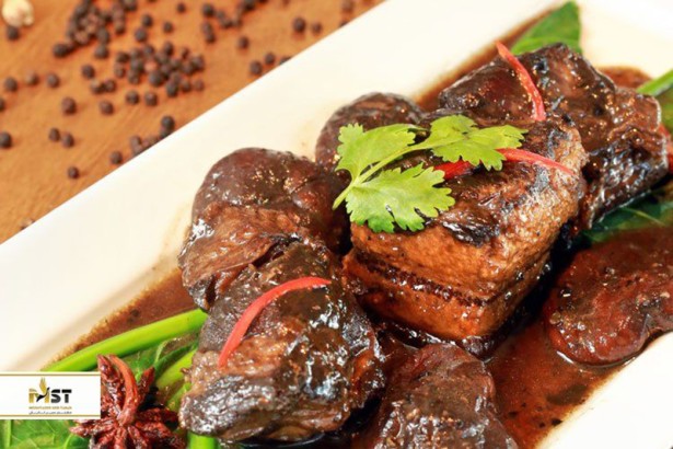 بهترین غذاکدههای خیابانی در پوکت بهترین غذاکدههای خیابانی در پوکت