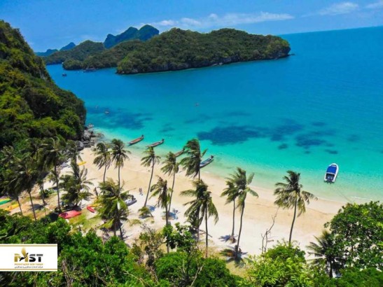 بهترین سواحل سامویی برای شناکردن در آب‌های آرام و درخشان 