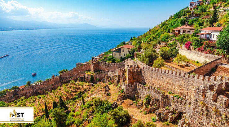 دلایل ترغیب کننده برای سفر به آنتالیا