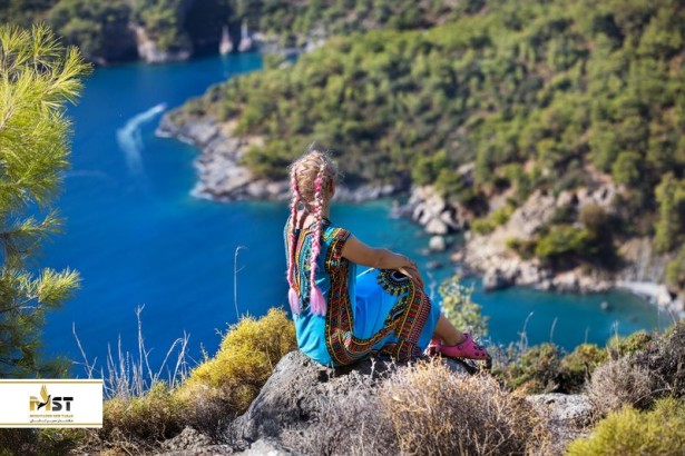 کوه پیمایی در طبیعت زیبای آنتالیا کوه پیمایی در طبیعت زیبای آنتالیا