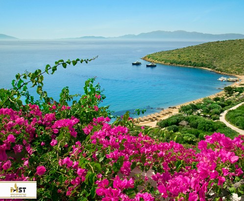 آشنایی با تفریحات بدروم در نوروز ۱۴۰۴