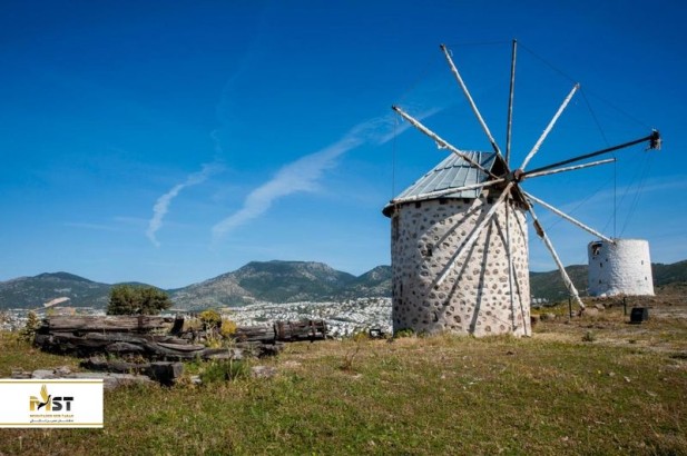 بازدید از آسیاب‌های بادی در تور بدروم
