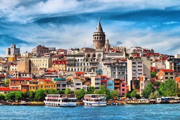 راهنمای بازدید از محله فنر و بالات استانبول راهنمای بازدید از محله فنر و بالات استانبول