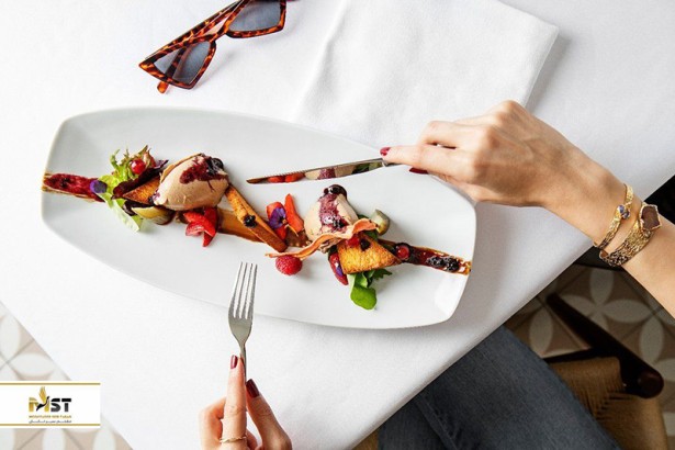 صرف غذاهای ژاپنی در استانبول