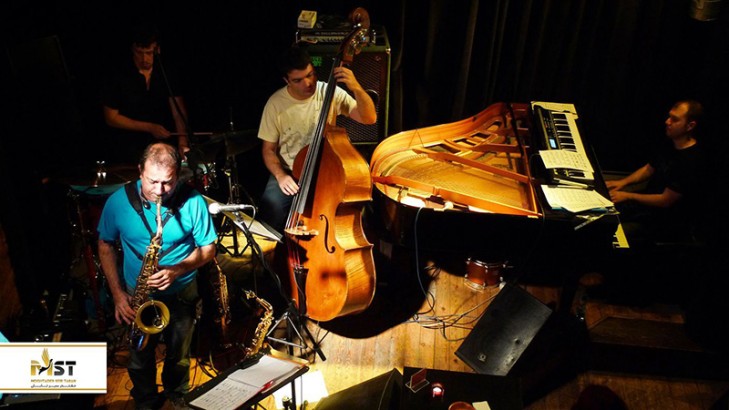 اجرای زنده در ۴ نقطه‌ی استانبول