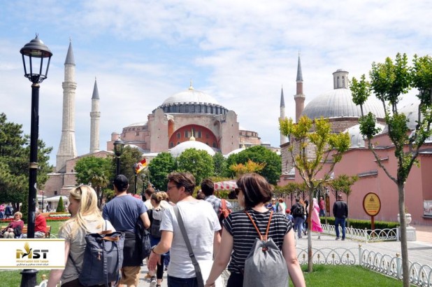 گردش در محله فاتح استانبول گردش در محله فاتح استانبول