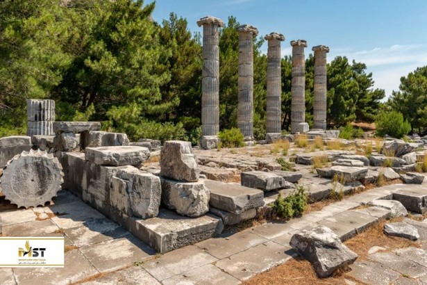 بازدید از پرینه و میلتوس در کوش آداسی بازدید از پرینه و میلتوس در کوش آداسی