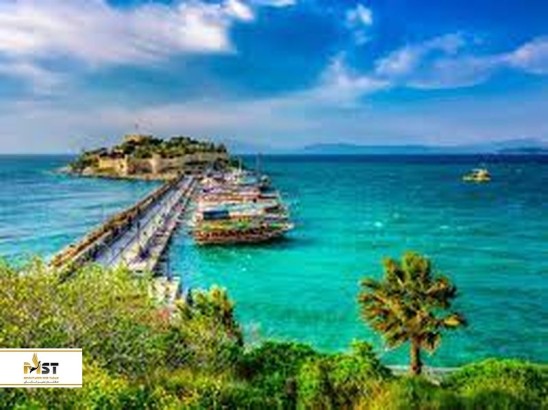 گشت و گذاری فرهنگی در کوش آداسی