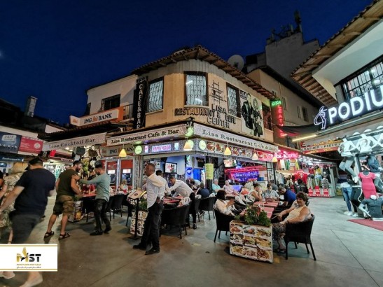 راهنمای خرید در سفر با تور کوش آداسی