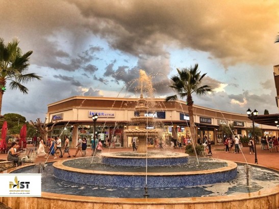 خرید و گردش در مرکز خرید AVM کوش آداسی خرید و گردش در مرکز خرید AVM کوش آداسی