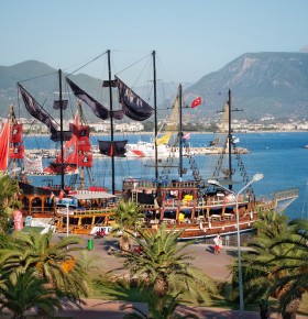 جاذبه‌های گردشگری آلانیا