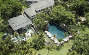 محوطه هتل محوطه هتل