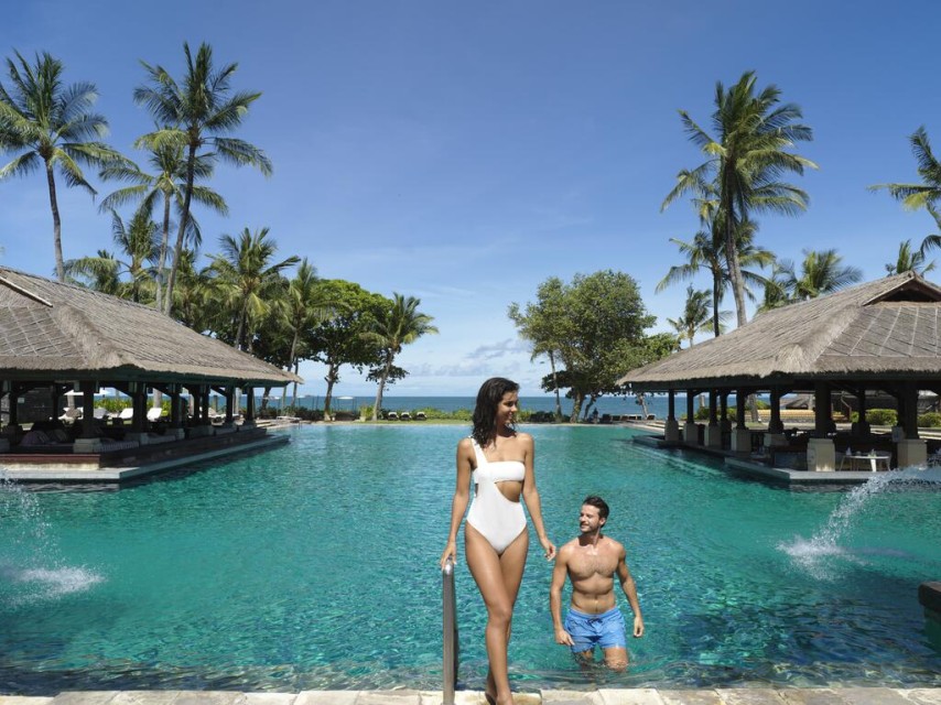 استخر استخر